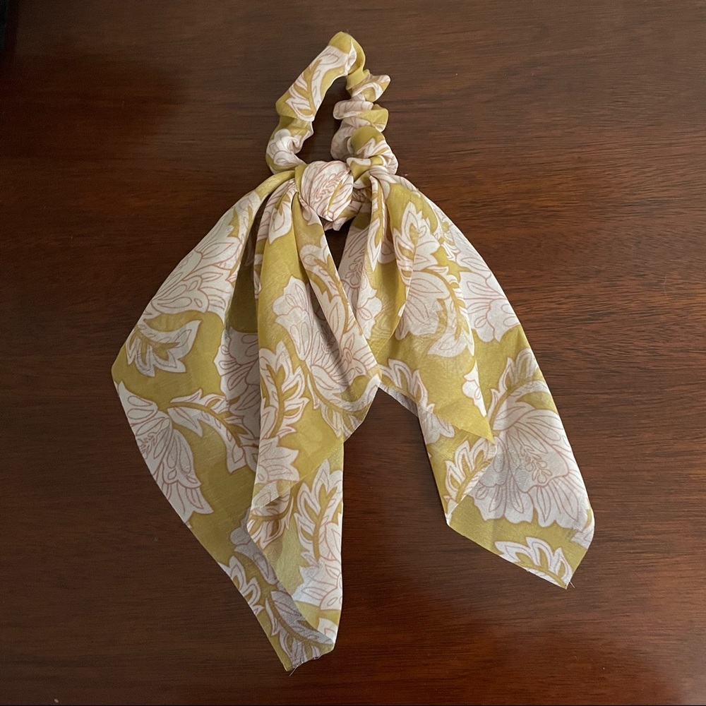 Anthropologie floral print hair scarf. NWOT.